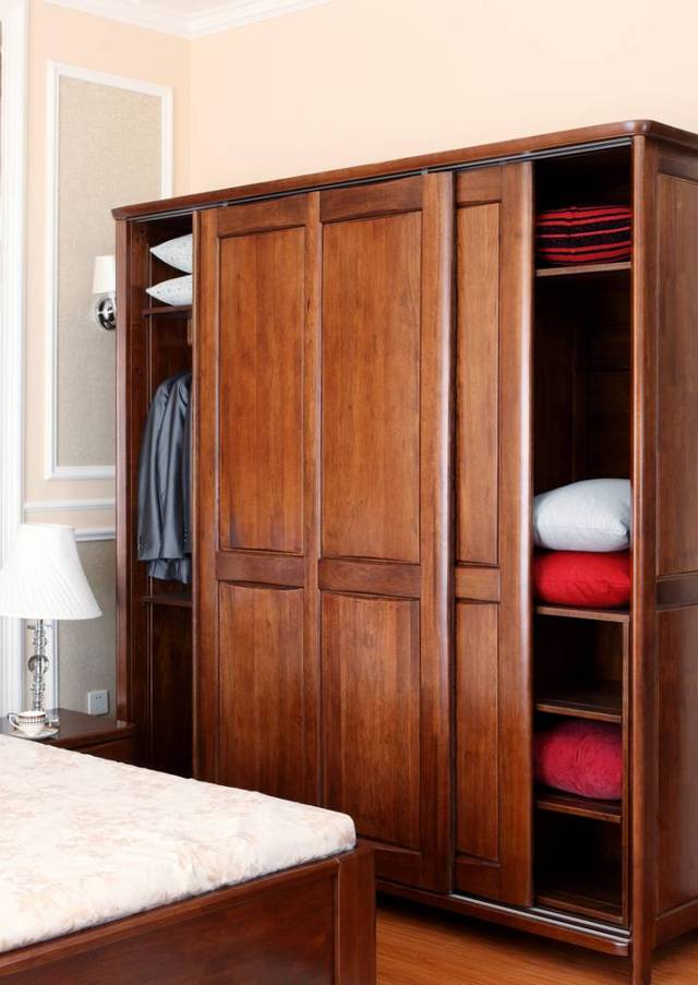 華鶴家具實木衣柜系列產品介紹