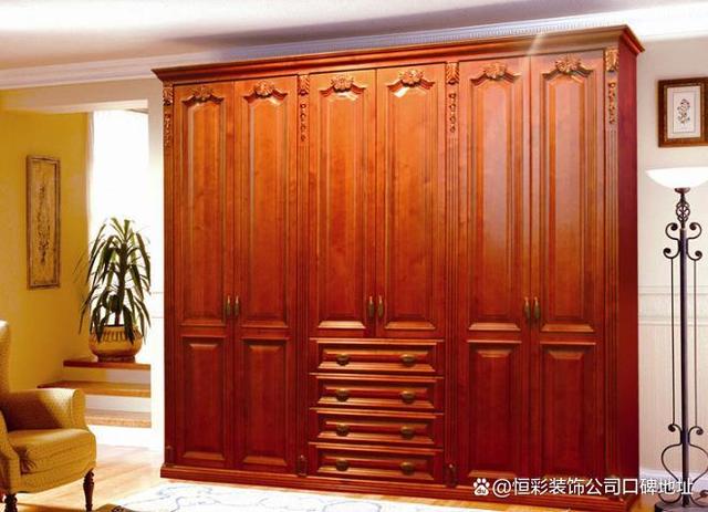 實(shí)木家裝新趨勢(shì) 實(shí)木整體衣櫥與臥室裝修效果圖賞析
