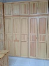 松木四門頂柜 自然本真，承載家居空間的智慧之選